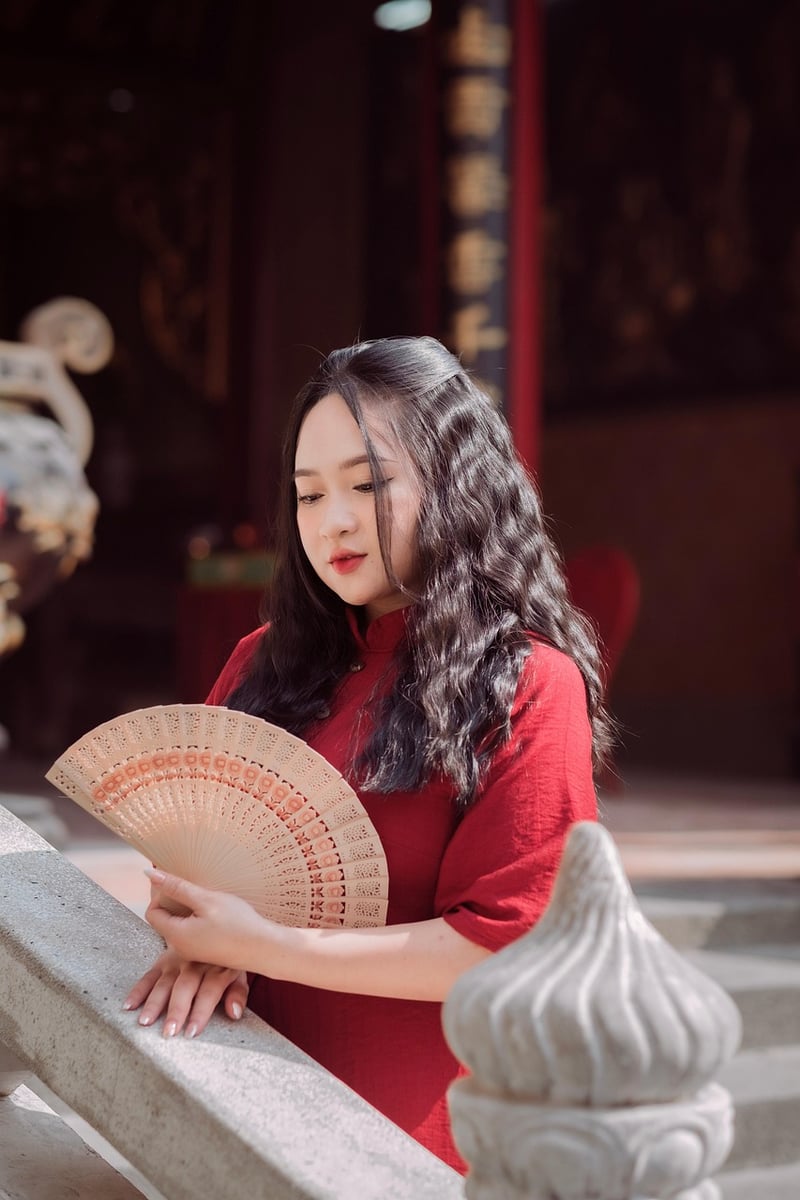 Noise-Canceling Headphones